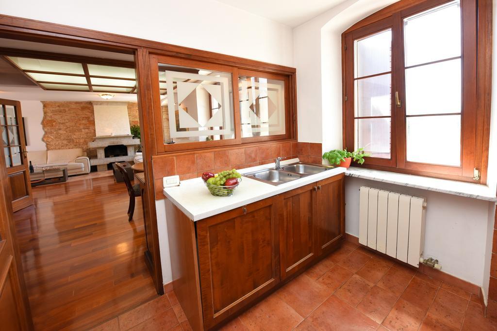 Apartment House Senna Пореч Екстер'єр фото