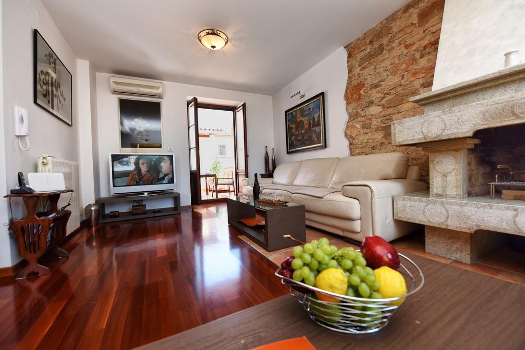 Apartment House Senna Пореч Екстер'єр фото