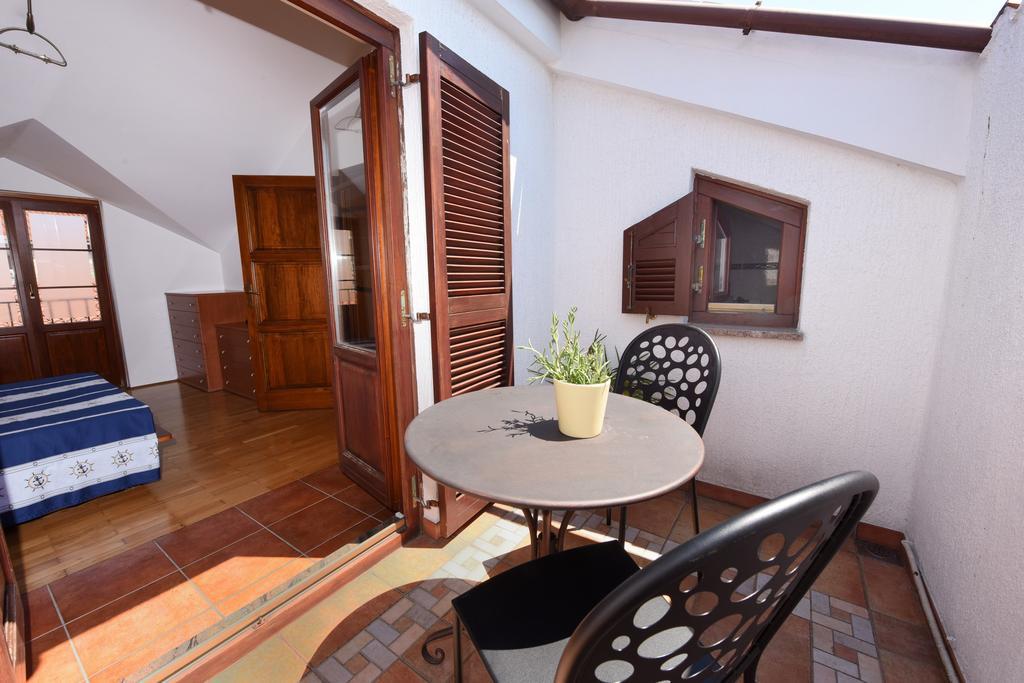 Apartment House Senna Пореч Екстер'єр фото
