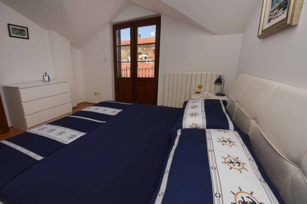 Apartment House Senna Пореч Екстер'єр фото